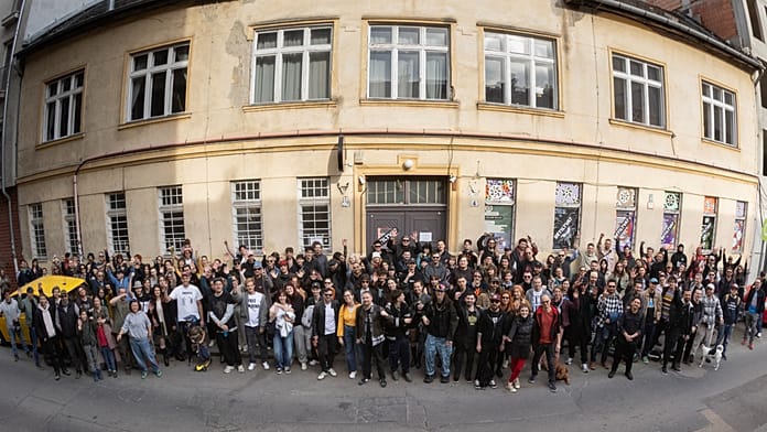 Sorra zárják be a szórakozóhelyeket Magyarországon a drogtörvényre hivatkozva