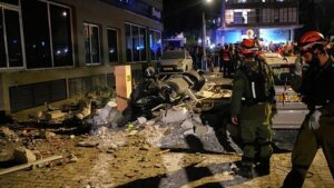 Irán két magas rangú biztonsági tisztviselőjének meggyilkolása után tüzet nyitott Izraelre és a tágabb térségre