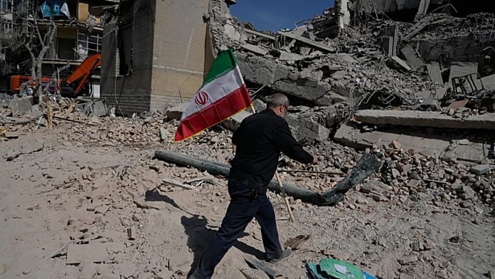 A szenátus republikánusai nem engedték korlátozni Trump iráni háborút érintő jogkörét