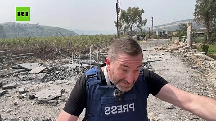 Rakéta csapódik orosz tévéstáb közelébe élő tudósítás közben Libanonban