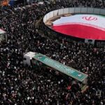 Teheránban temették el az amerikai–izraeli csapásokban megölt iráni parancsnokokat