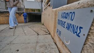 Az összes ciprusi óvóhelyet átvizsgálják a szigeten lévő brit bázis elleni támadás miatt