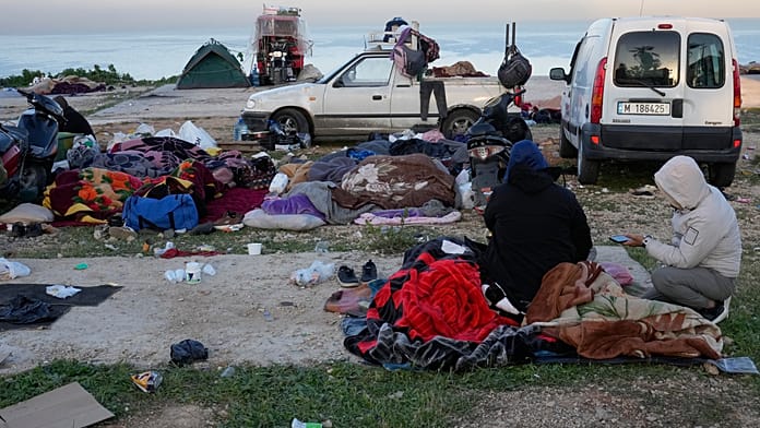 Újabb izraeli légicsapások rázzák meg Bejrút külvárosát, a civilek menekülnek az eszkaláció elől