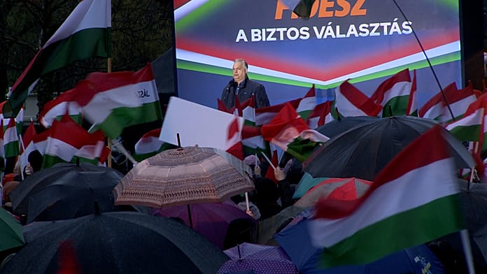 Orbán Viktor az ellentüntetőkről: hívatlan vendégek, de őket is emberszámba kell venni