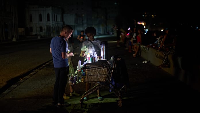 Áramszünet sötétbe borítja Kubát, és rámutat a sérülékeny áramhálózatra