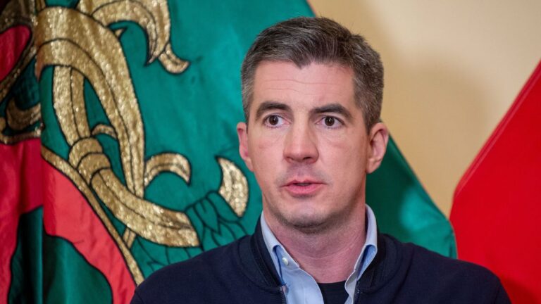 Kocsis Máté: Magyar Péterék összejátszanak az ukránokkal + videó