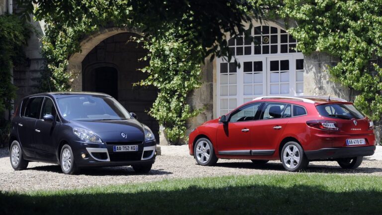 Ennyibe kerülnek átlagosan a legnépszerűbb francia használt autók