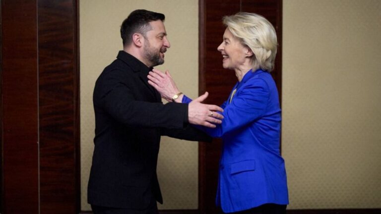 Ukrán olajblokád: kiállt hazánk és Szlovákia mellett a volt lengyel kormányfő