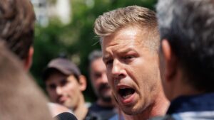 A Tisza vezetősége drogos partikba jár, ráadásul fogyasztják is a szert