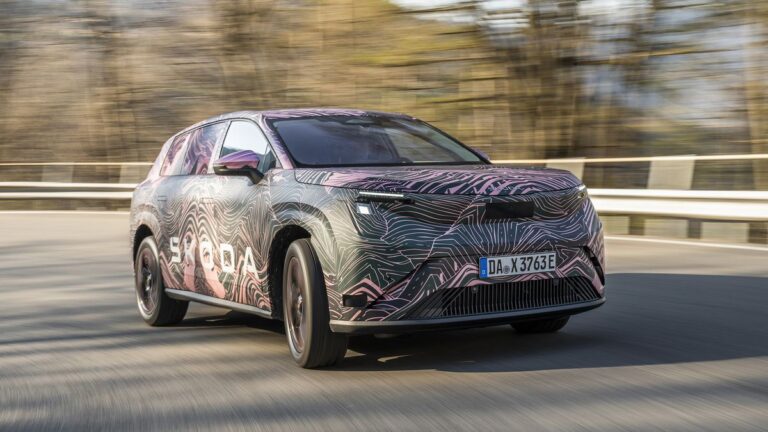 Óriási, hétüléses családi autó bemutatására készül a Skoda