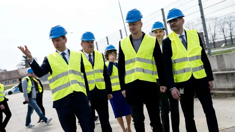 Szijjártó Péter: A kormány egyik fő fókusza a hazai kis- és közepes vállalkozások támogatása