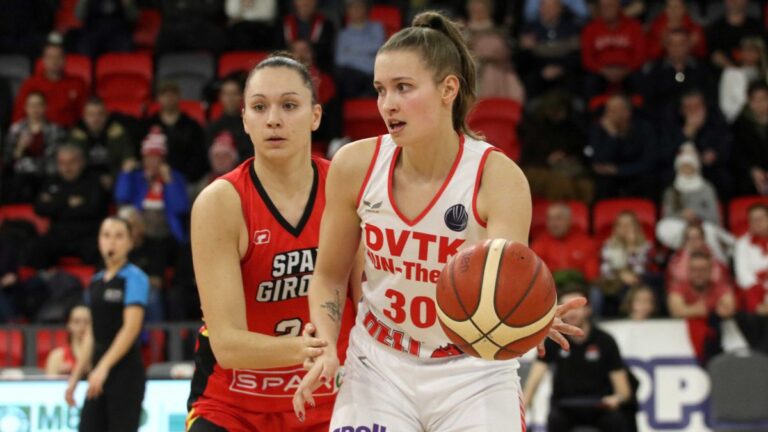 Újabb botrány a magyar sportban: a válogatott játékos beperelte a szövetséget