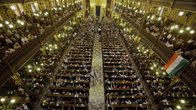 Az izraeli nagykövetség a náci szimbólumok elítélésére szólította fel a Tisza Pártot