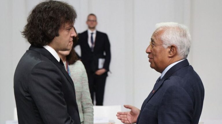 Felforgatókönyv grúz mintára