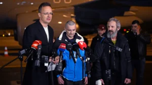 Honvédelmi miniszter: Ez a küldetés is sikeresen teljesítve!