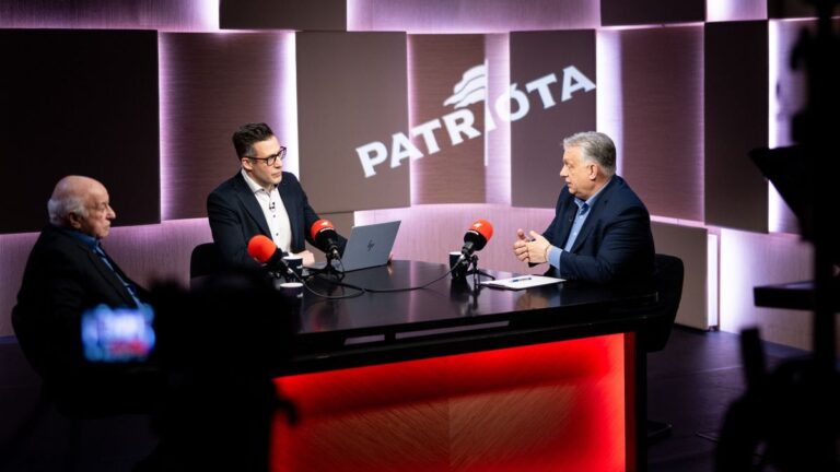 Orbán Viktor: Én meg tudok nyerni egy csatát Brüsszelben, de lesz egy másik április 12-én, azt a  magyar embereknek kell megnyerni + videó