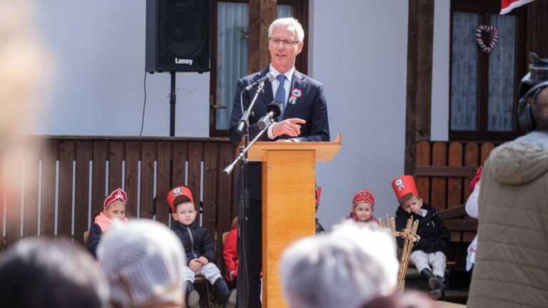 Soltész Miklós: Az anyaország támogatása akkor ér célt, ha van helyi akarat a megmaradásra