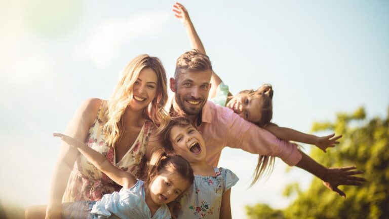 A Fidesz vállalta és megcsinálta: duplájára nőtt a családi adókedvezmény