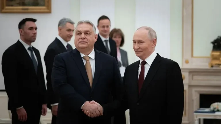 Orbán Viktor és Vlagyimir Putyin telefonon tárgyalt