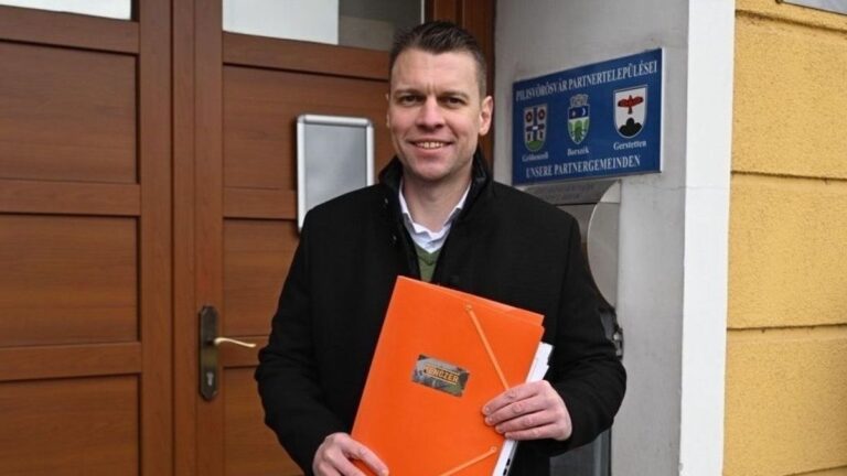 Menczer: A Tisza vezetői profitálnának a kőolajválságon, aminek a magyarok fizetnék meg az árát + videó