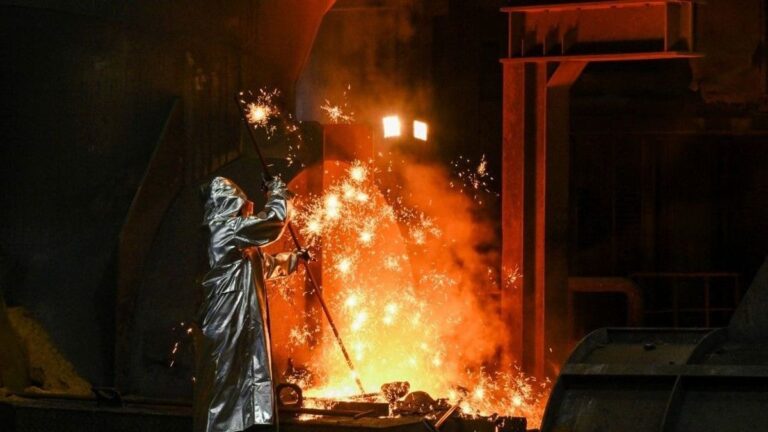 A világ egyik legnagyobb acélgyártójának működését fenyegeti a kialakult energiahiány