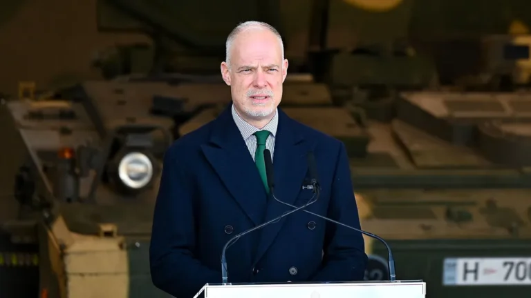 Szalay-Bobrovniczky Kristóf: Ruszin-Szendi Romulusz hazaárulózik? Szégyellje magát!