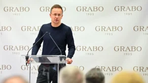 Szijjártó Péter: Ukrajna több pénzt csinál a háborúból, mint amennyit békeidőben elő tud állítani