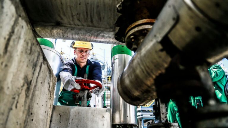 Olajellátás: közös közleményt adott ki a Mol-csoport és a Slovnaft