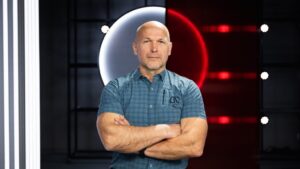 Buda Péter: Nem túl jóízű, hogy ugyanaz felügyeli a titkosszolgálatokat, mint a propagandát