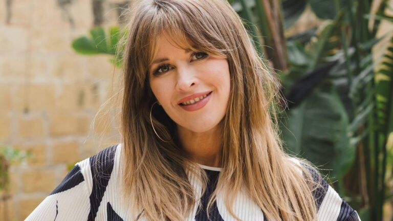 Király Linda megszólalt a pletykáról, miszerint új párjával babájuk lesz