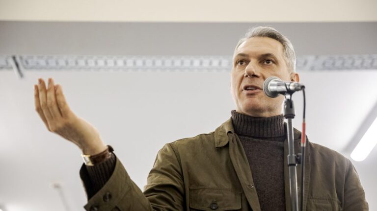 Megjelent a rendelet a Lázár János alapítványának kezelésébe adott értékes állami földekről