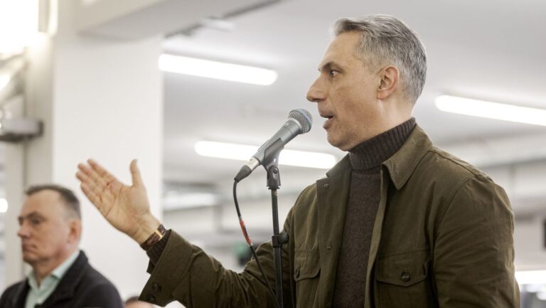 A legfőbb ügyész a Központi Nyomozó Főügyészséghez fordult Lázár János kijelentései miatt