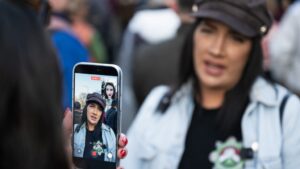 Tóth Gabi Tóth Veráról: Ő is eltávolodott a politikai nézeteim miatt, mert nem feltétlenül gondoljuk ugyanazt a világról