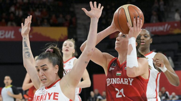 A házigazdák legyőzésével jutott világbajnokságra a női kosárlabda-válogatott