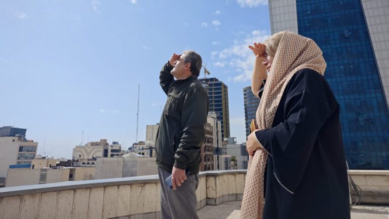 Szakértő az iráni válság miatt külföldön rekedtek lehetőségeiről: Ne legyenek illúzióink, ha evakuálásról van szó, akkor nem csak a hivatalos szabályok léteznek