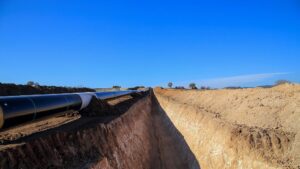 Kicselezik Orbán gázstopját: Magyarországot megkerülve érkezhet amerikai gáz Ukrajnába