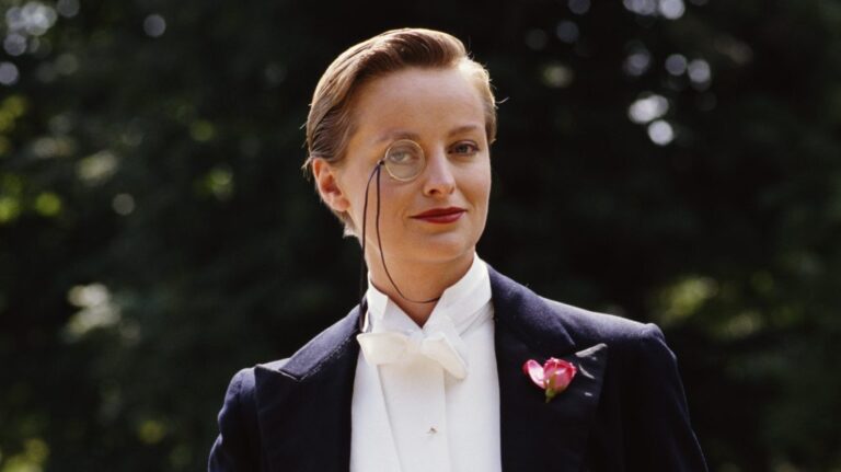 Ma már alig emlékszik valaki arra, hogy András herceg a Csengetett, Mylord? egyik szereplőjével is viszonyt folytatott