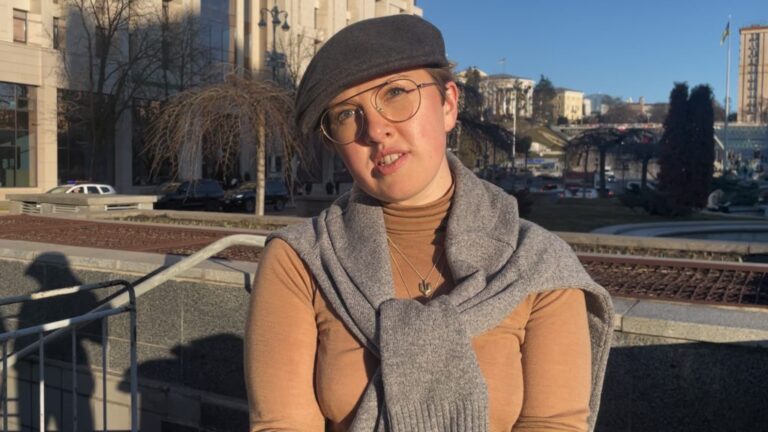 „Ez egy elég primitív manipuláció” – kijevi járókelők az elmérgesedő magyar-ukrán viszonyról