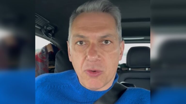 Lázár János videójába véletlen belekerült a paksi Lázárinfó forgatókönyve is