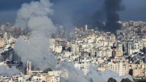 Trump: Ha kell, az amerikai haditengerészet kíséri át a tankereket a Hormuzi-szoroson