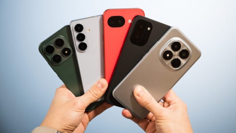 Új okostelefont keres? Kipróbáltunk 5 újabb modellt, mutatjuk, melyik kinek lehet jó választás