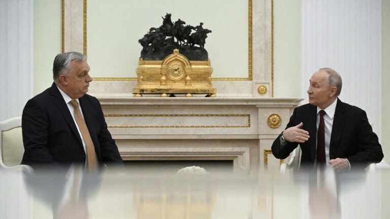 Buda Péter: Ha nem utasítják ki az orosz hírszerzőket, azt kell vélelmeznünk, hogy a kormány az oroszok behívásával kíván hatalmon maradni