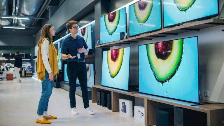 Tévévásárlást tervez? Mutatjuk, mikre érdemes figyelni az ideális modell kiválasztásához