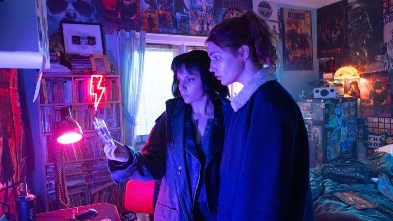 Mit teszel, ha találsz egy koponya alakú azték sípot a szekrényedben?