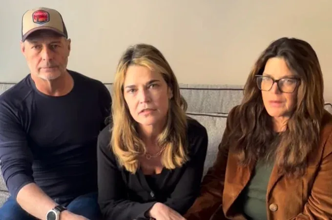 Újra hírt olvas a műsorvezető az NBC-ben, akinek elrabolhatták az anyját