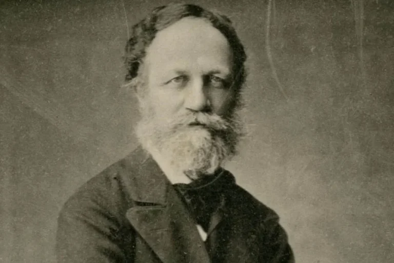 Könnyen érthető magyar nyelvű változat készült Jókai Mór műveiből