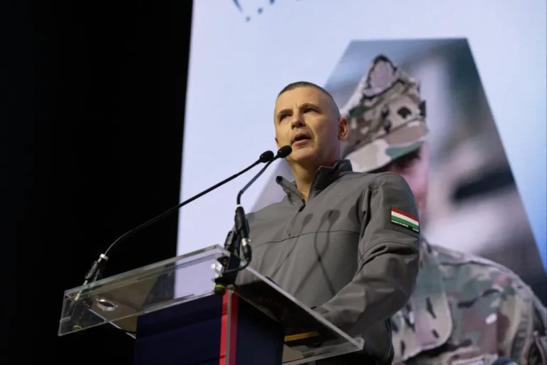 „Mindent el fognak követni most ellene” – mondta Ruszin-Szendi a Telexnek nyilatkozó századosról