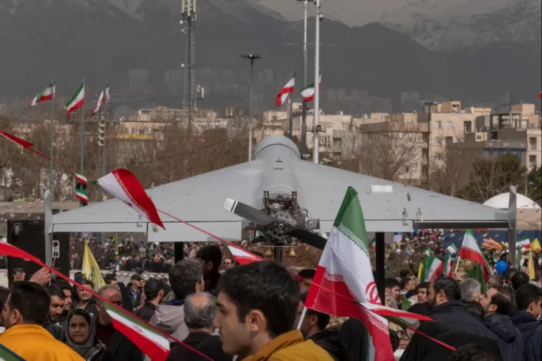 Sokkal nagyobb kárt okoztak az iráni drónok a rijádi amerikai nagykövetségben, mint azt tudni lehetett