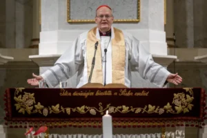 Erdő Péter bíboros a betegségéből lábadozva küldte el húsvéti üzenetét