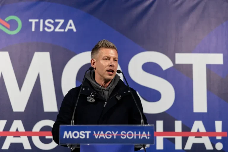 Magyar: Ha Orbánék kampányolni kezdenek a Szerbiában történtekkel, az nyílt beismerés